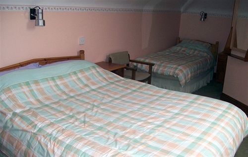 Suncrest Ξενοδοχείο Γουότερφορντ Εξωτερικό φωτογραφία